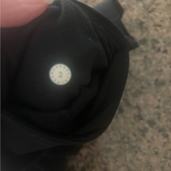 Lululemon leggings - Picture 4 of 4